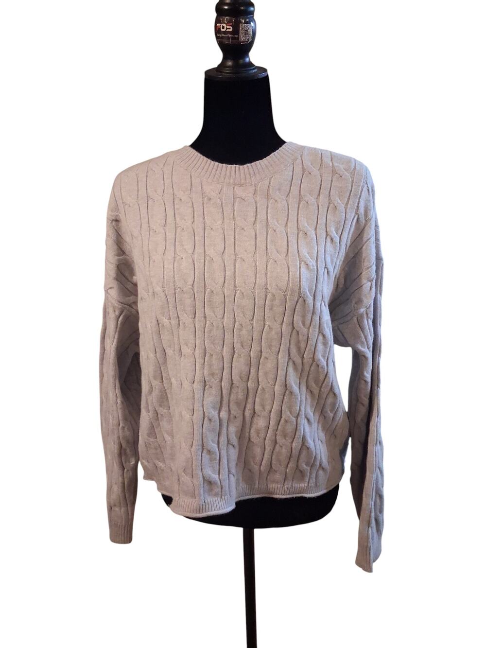 DKNY Jeans Womens Gray Sweather Long Sleeve Very soft Size L